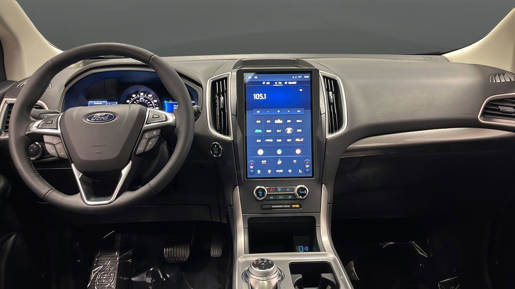 Used 2024 Ford Edge SEL w/ Convenience Package AWD/4WD image 11