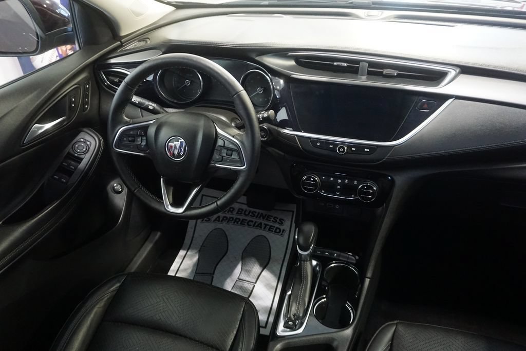 Used 2021 Buick Encore GX Essence AWD/4WD image 30
