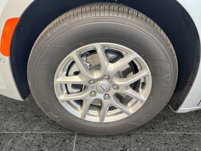 New 2026 Chrysler Pacifica Select image 5