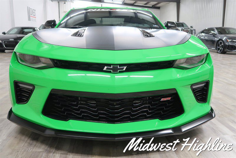 Used 2017 Chevrolet Camaro SS RWD image 13