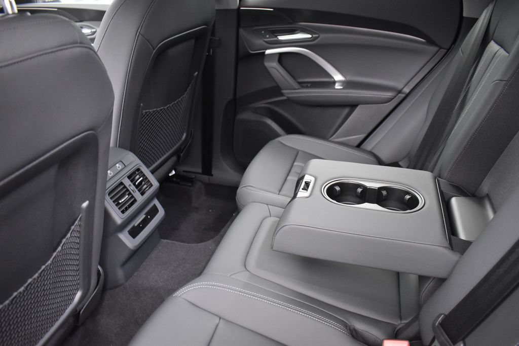 New 2026 Audi Q5 Premium AWD/4WD image 18