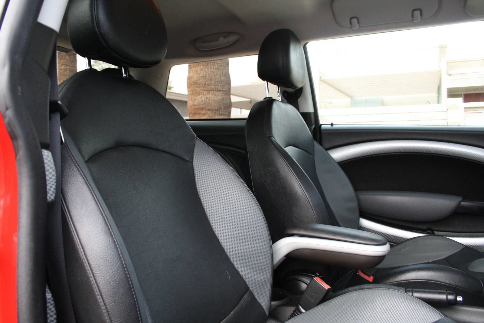 Used 2010 MINI Cooper S FWD image 21
