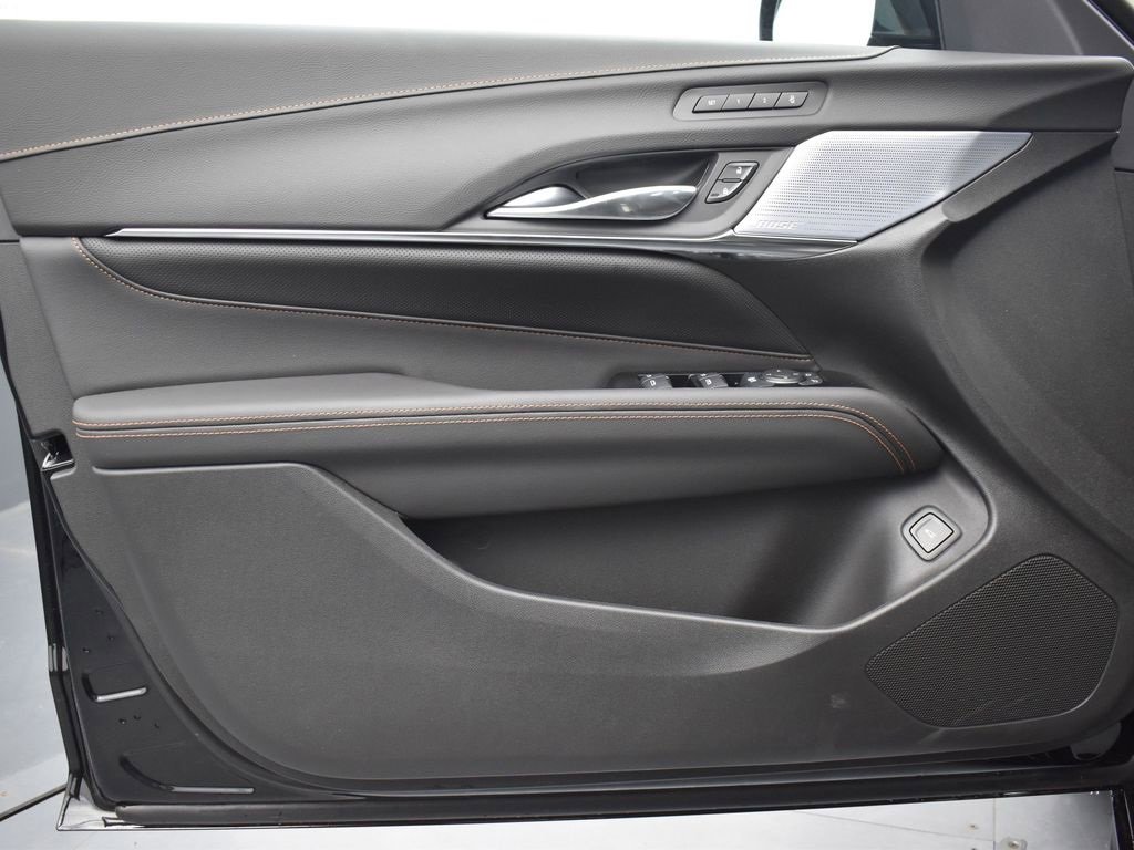 New 2025 Cadillac CT4 V w/ LPO, ONYX Package image 10