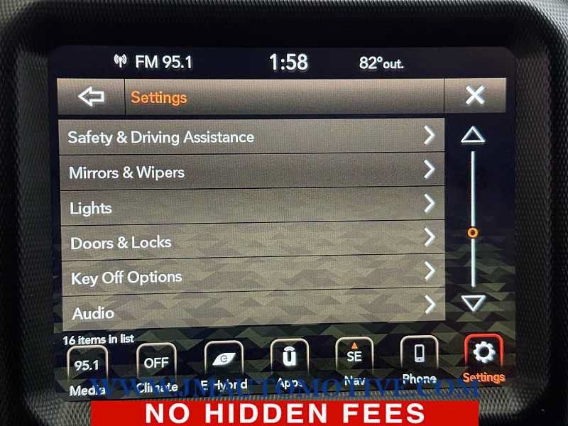 Used 2023 Jeep Wrangler Unlimited w/ Sun & Screen Package AWD/4WD image 33