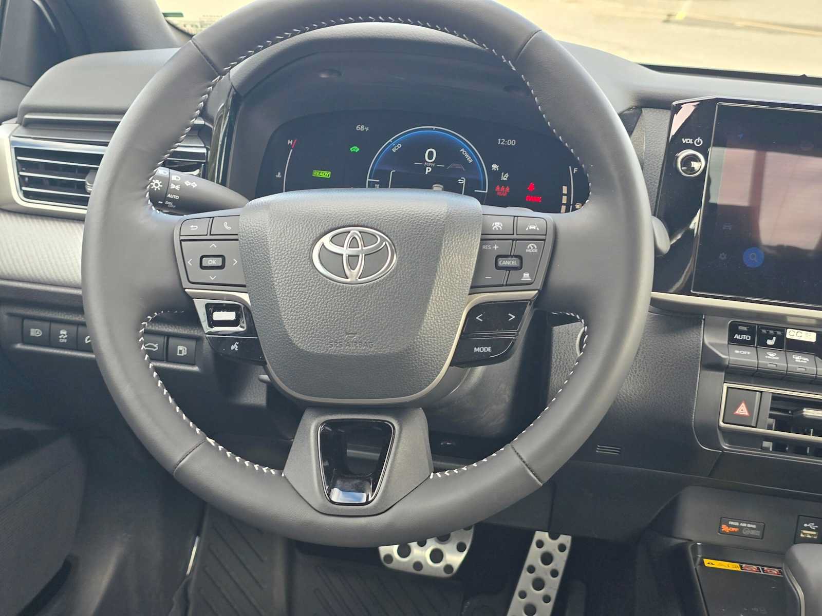 Used 2026 Toyota Camry SE w/ Multimedia Upgrade Package FWD image 19