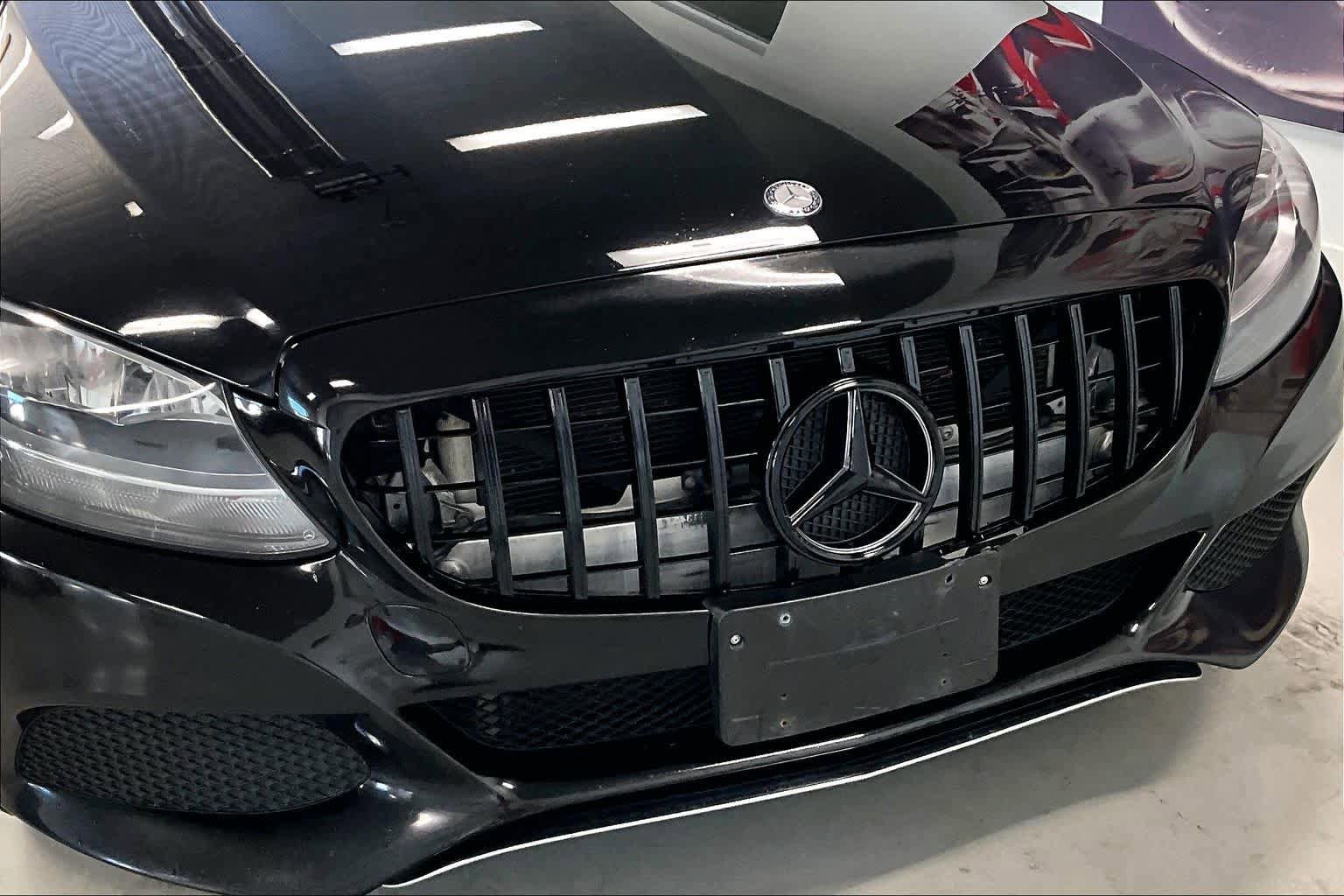 Used 2016 Mercedes-Benz C 300 4MATIC Sedan image 30