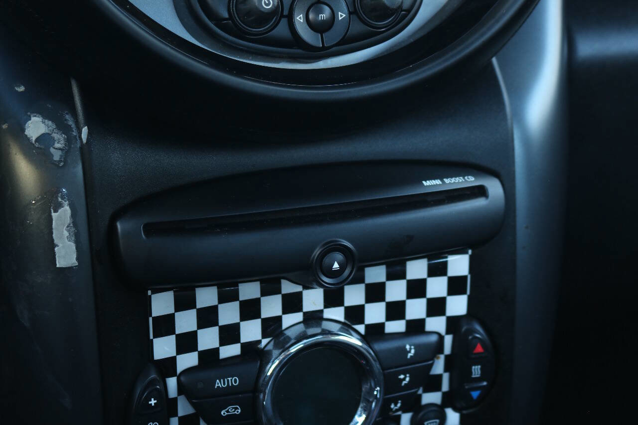 Used 2013 MINI Cooper Paceman S image 32