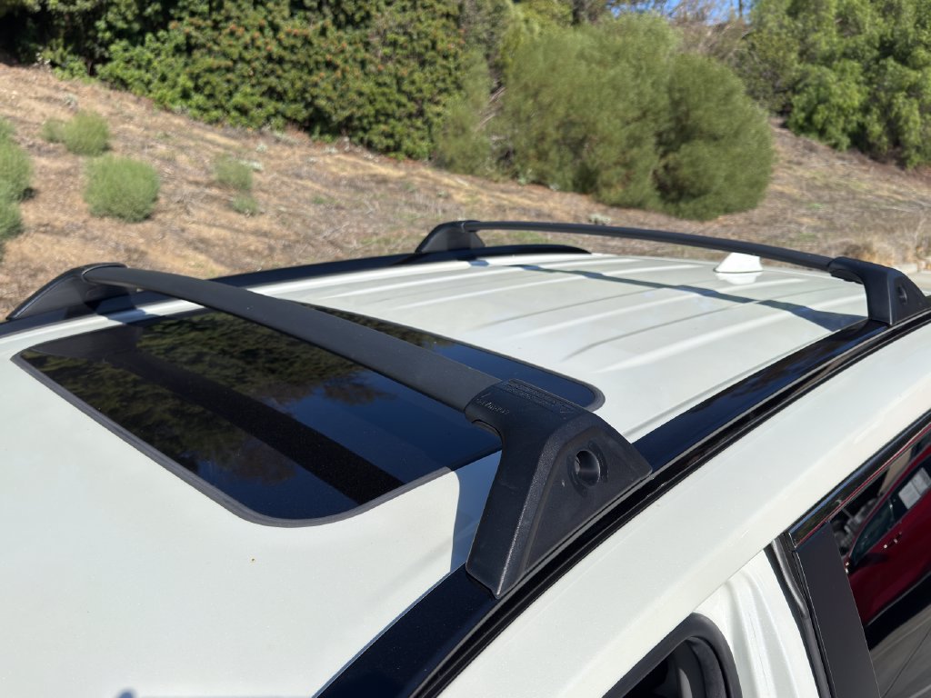 Used 2022 Toyota RAV4 XLE Premium AWD/4WD image 9