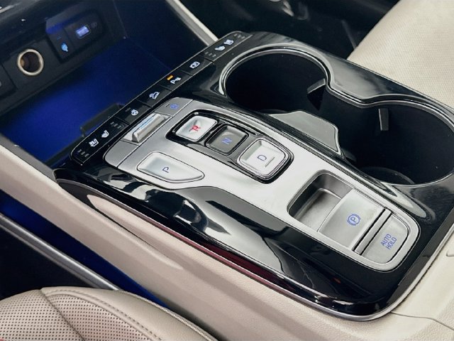 Used 2023 Hyundai Tucson Limited FWD image 19