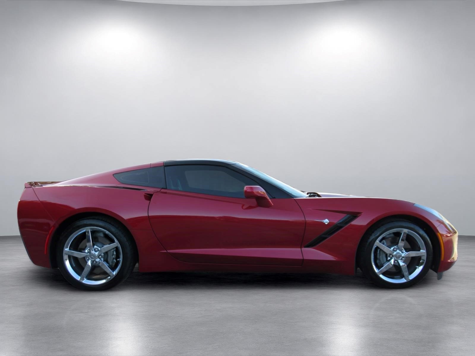 Used 2014 Chevrolet Corvette Stingray Coupe w/ 3LT Preferred Equipment Group RWD image 2