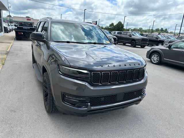 Used 2023 Jeep Wagoneer Series II AWD/4WD image 24