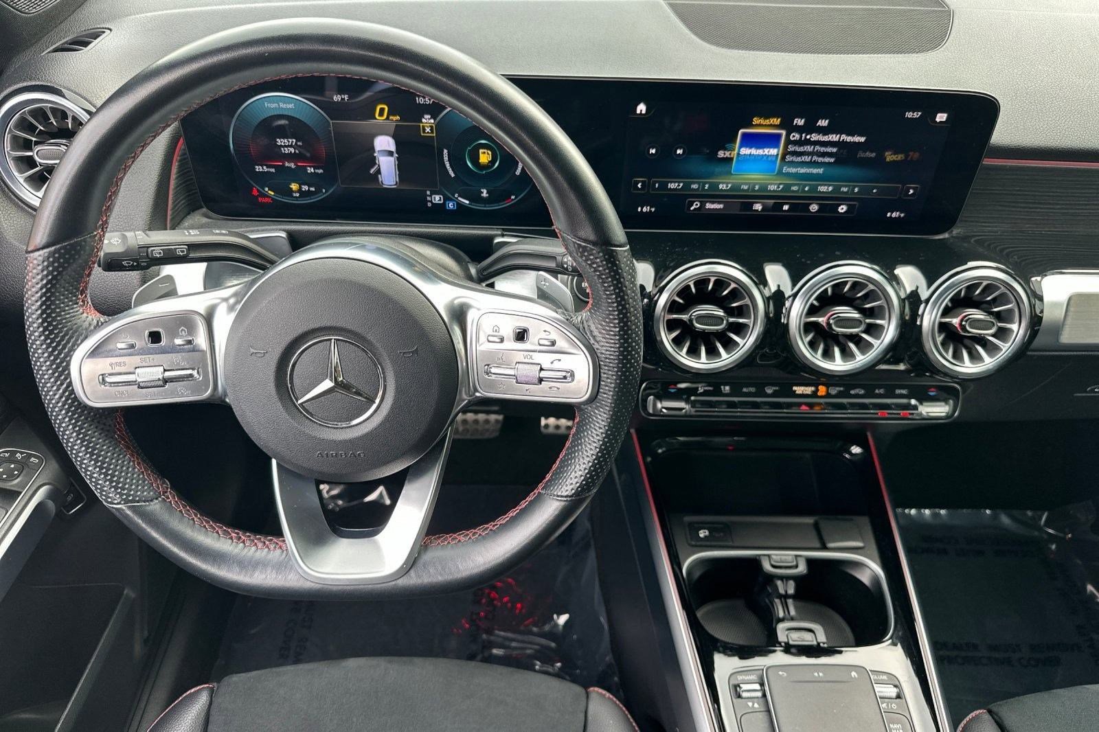 Certified 2023 Mercedes-Benz GLB 250 4MATIC image 27