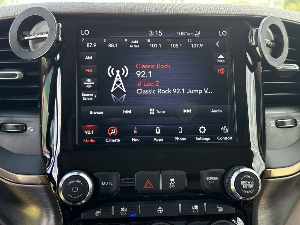 Used 2019 RAM 2500 Limited AWD/4WD image 27