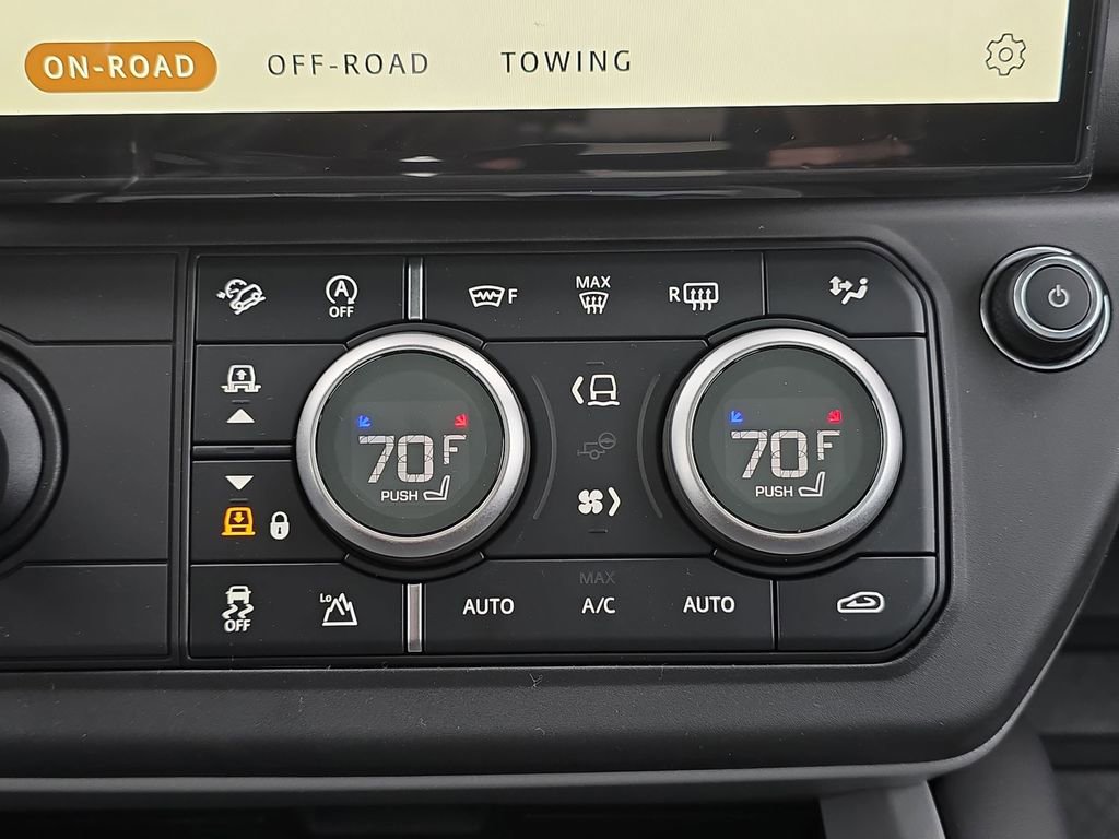 New 2026 Land Rover Defender 110 X image 23