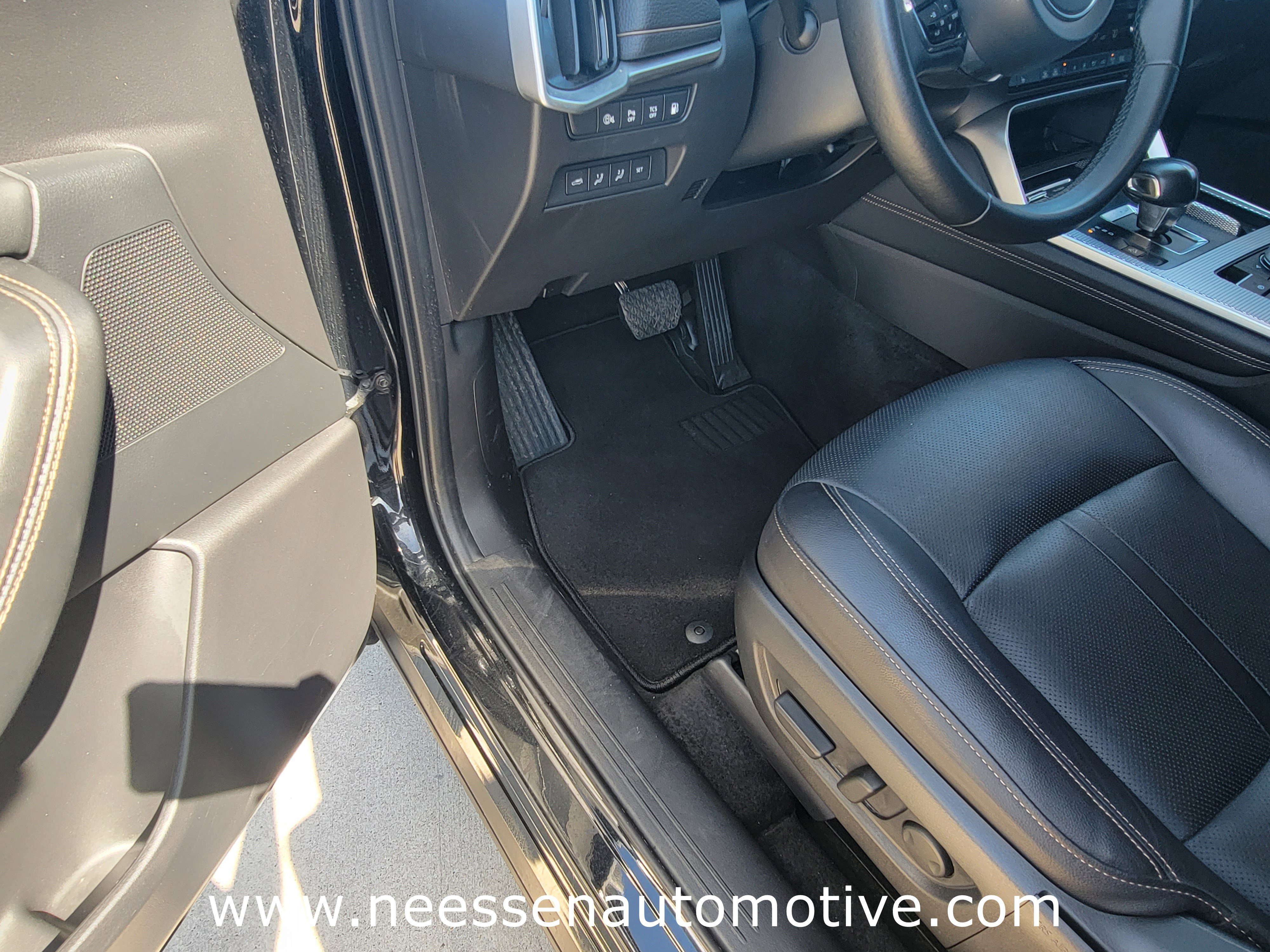 Used 2025 MAZDA CX-70 Plug-In Hybrid w/ Premium Pkg AWD/4WD image 14