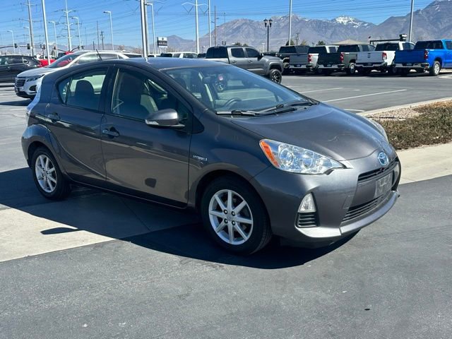 Used 2014 Toyota Prius C Three image 26