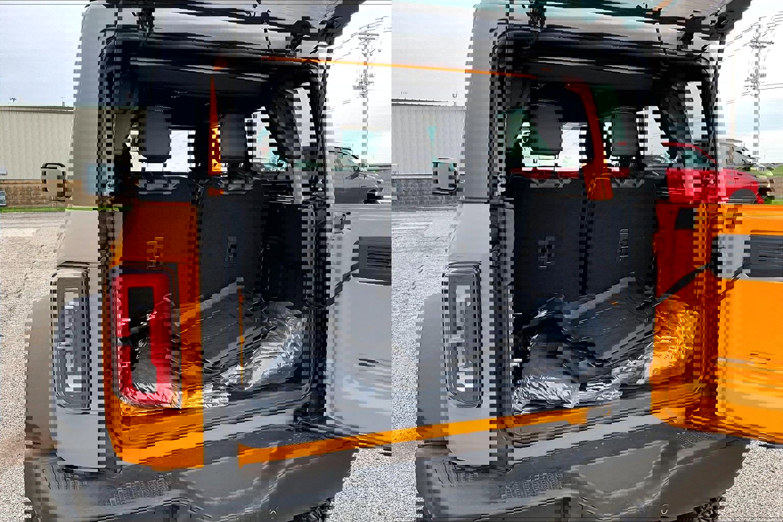 Used 2021 Ford Bronco First Edition AWD/4WD image 19