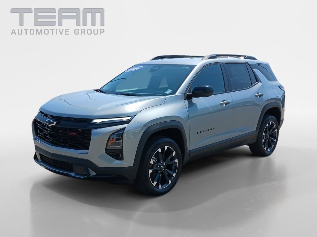 New 2026 Chevrolet Equinox RS w/ Convenience Package III FWD image 3