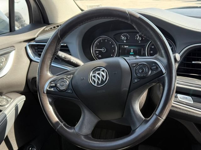 Used 2018 Buick Enclave Essence AWD/4WD image 20