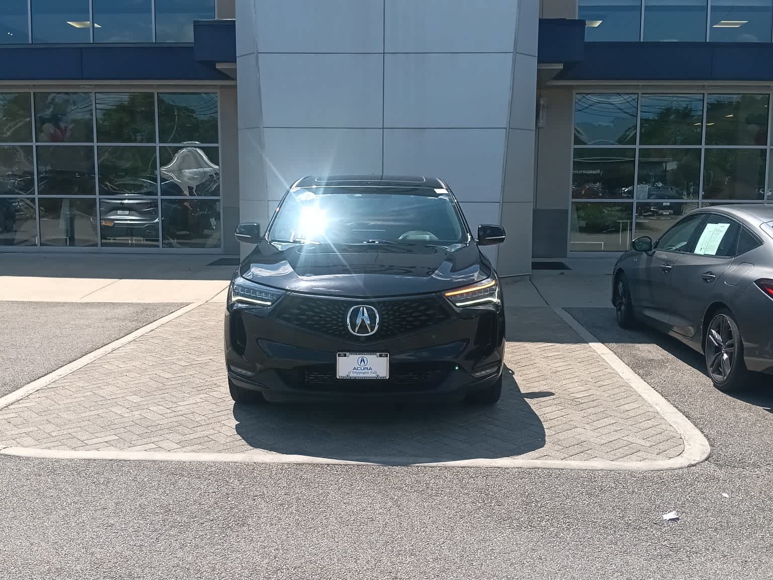 Used 2023 Acura RDX w/ Advance Package AWD/4WD video 1