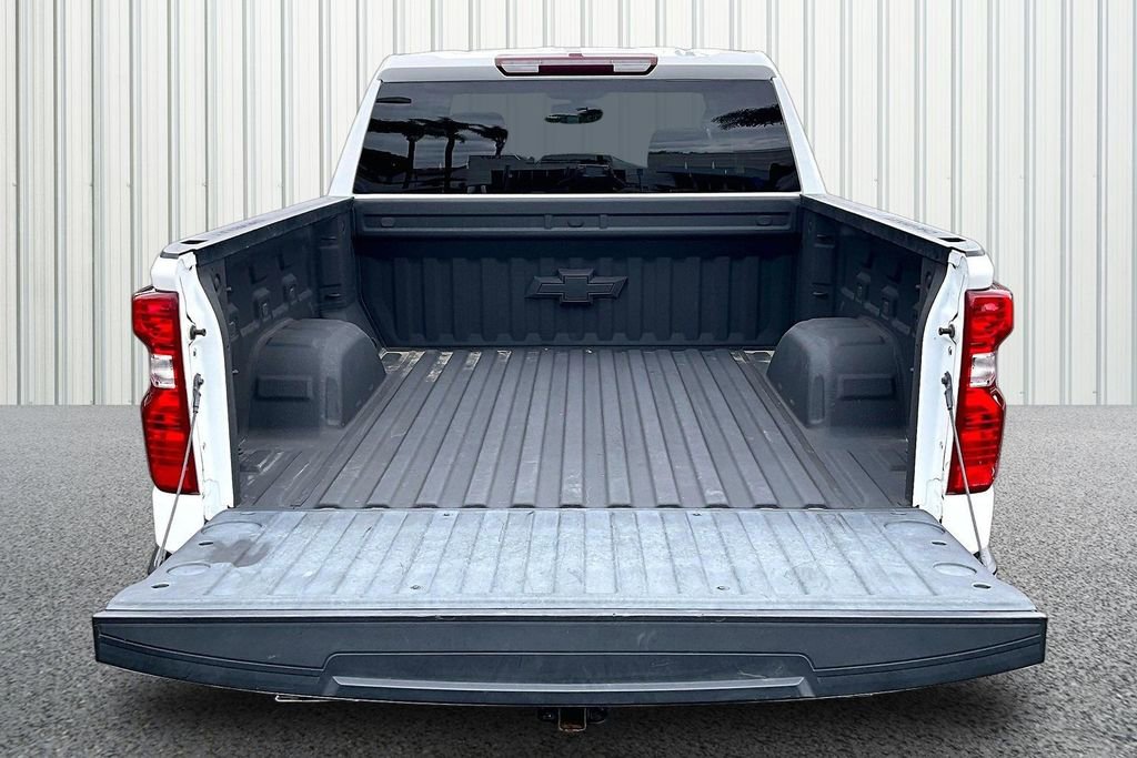 Used 2022 Chevrolet Silverado 1500 LT AWD/4WD image 25