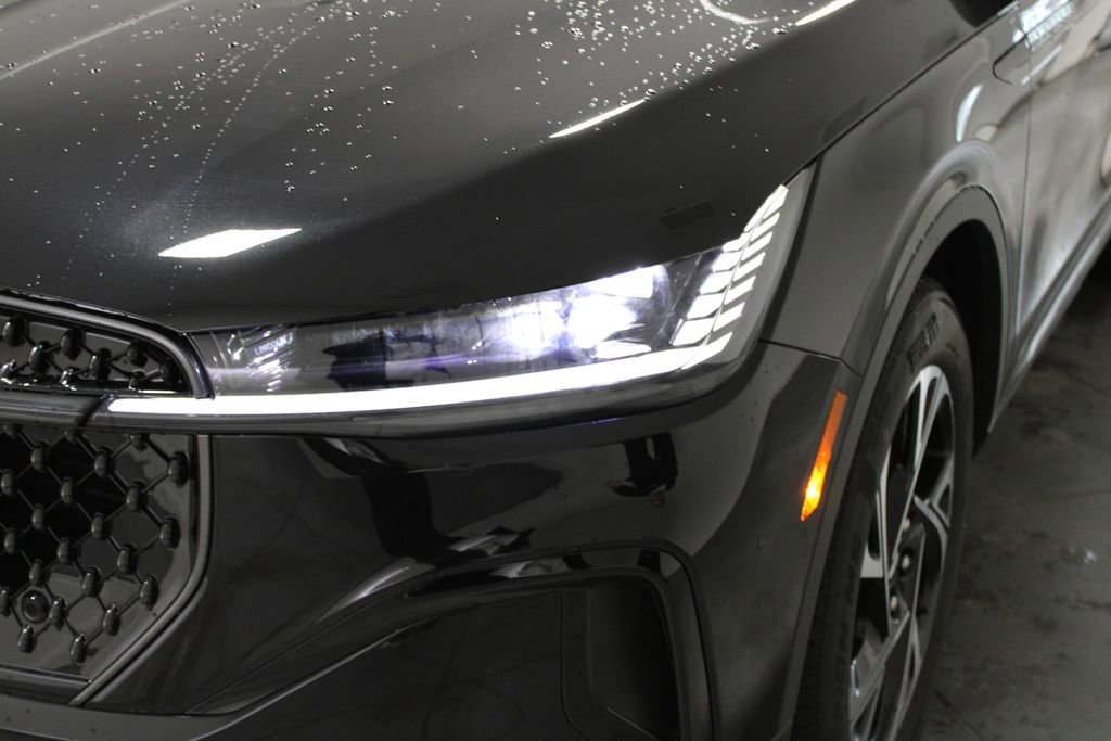 New 2025 Lincoln Nautilus Premier w/ Equipment Group 102A image 66