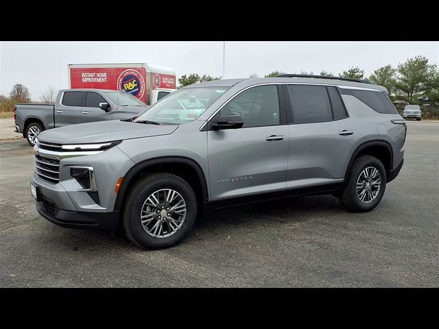 New 2026 Chevrolet Traverse LT w/ Driver Confidence Package image 4