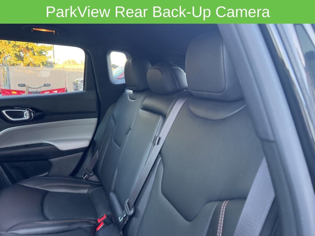 Used 2023 Jeep Compass Limited image 22