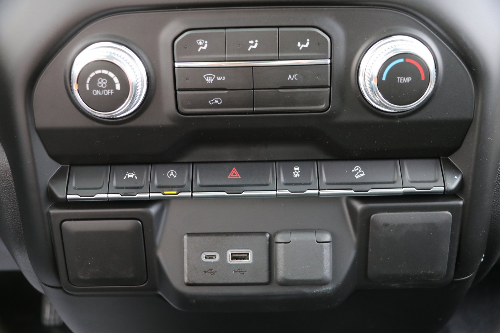 New 2026 GMC Sierra 1500 Pro w/ X31 Off-Road Package image 21