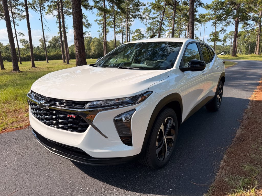 New 2026 Chevrolet Trax RS