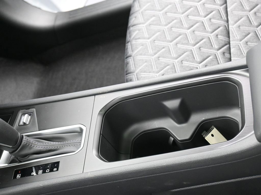 New 2026 Nissan Kicks SV w/ SV Premium Package AWD/4WD image 20