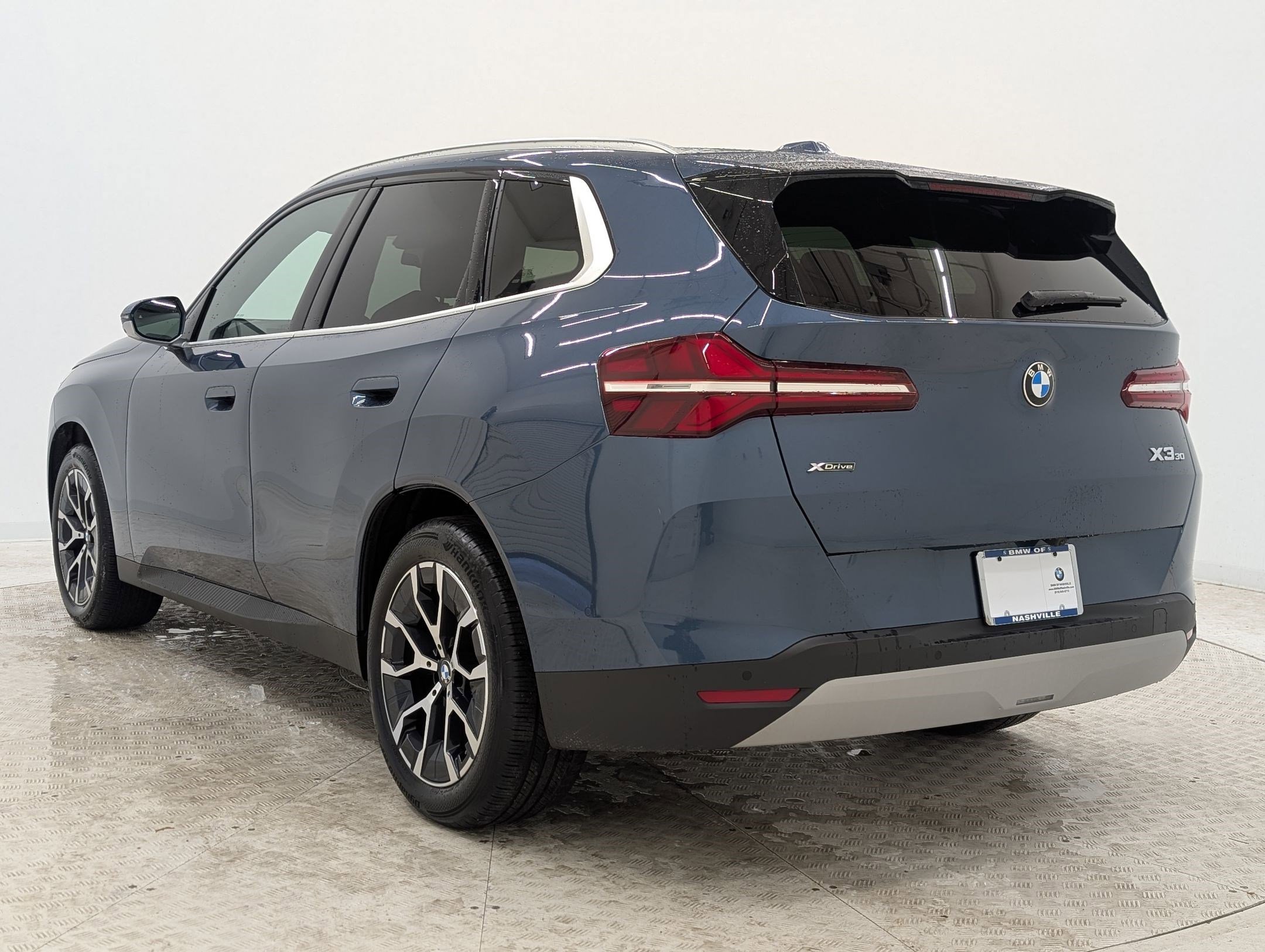 Certified 2025 BMW X3 xDrive30i image 3