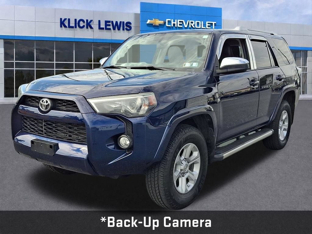 Used 2018 Toyota 4Runner SR5 AWD/4WD video 3