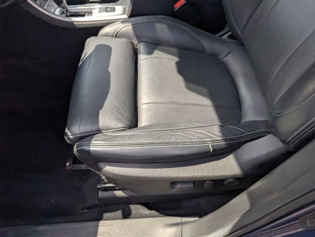 Used 2022 Subaru Ascent Limited w/ Technology Package AWD/4WD image 21