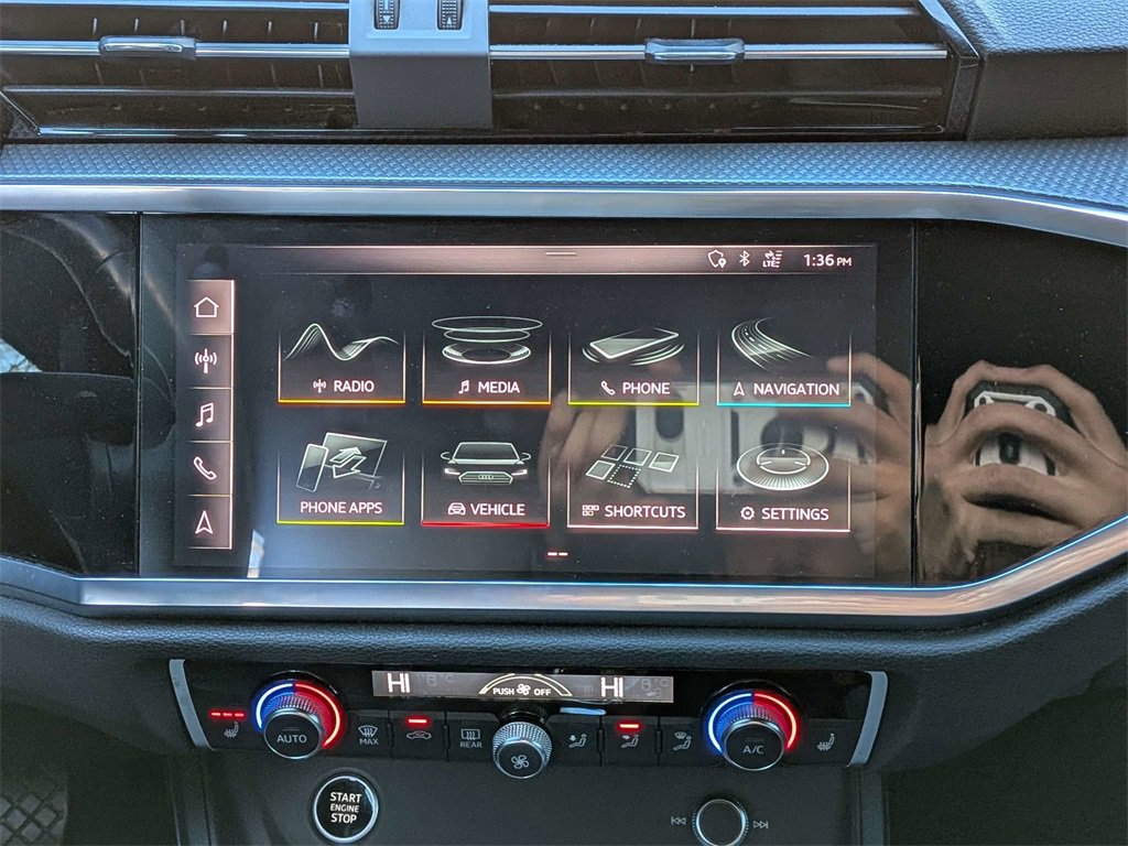 Used 2021 Audi Q3 2.0T Premium Plus w/ Premium Plus Package image 19