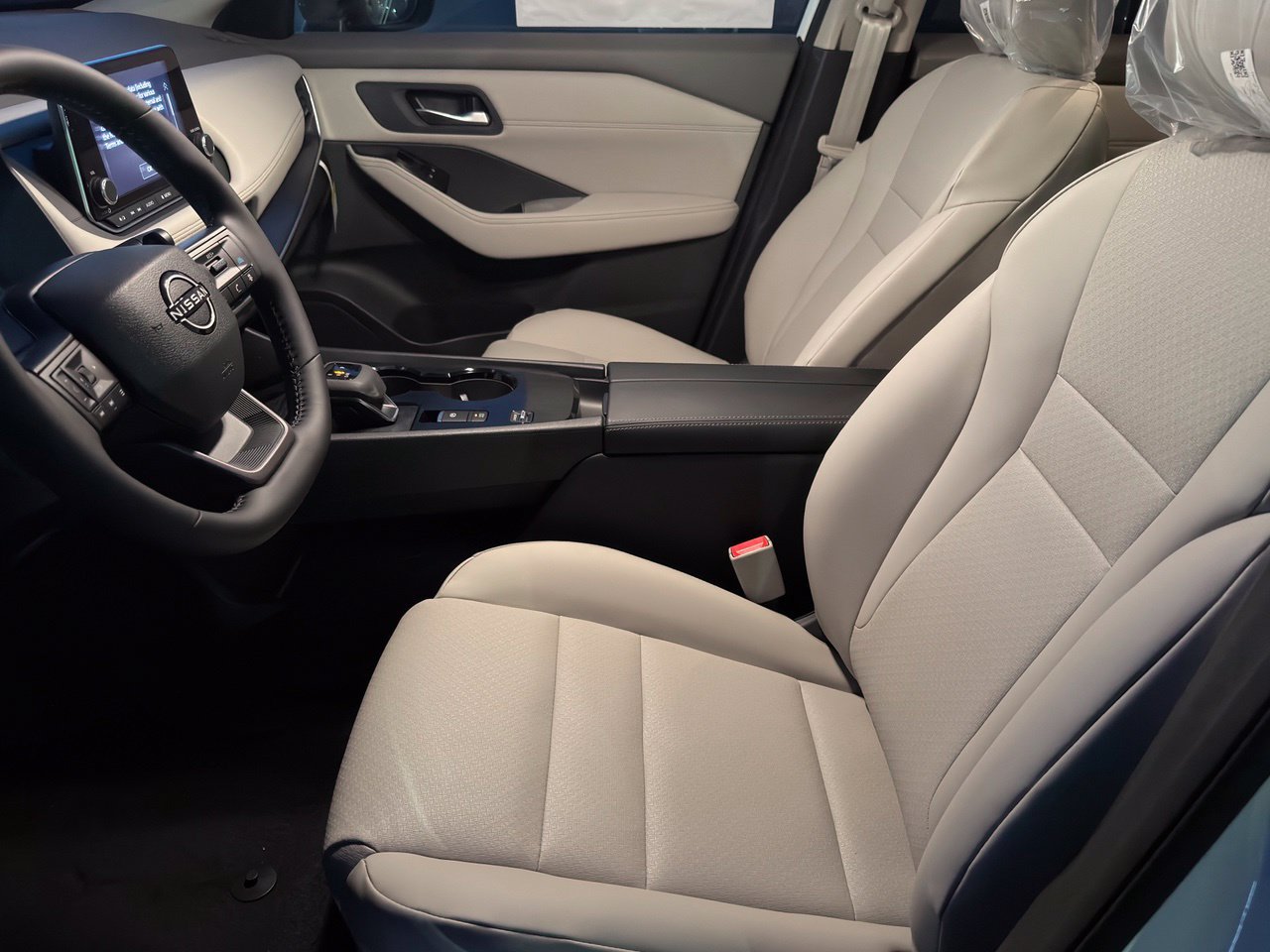 New 2026 Nissan Rogue Dark Armor FWD image 12