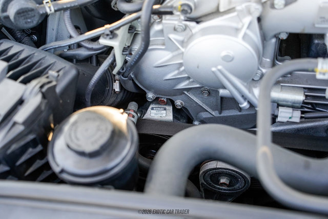Used 2016 Nissan GT-R Premium AWD/4WD image 19