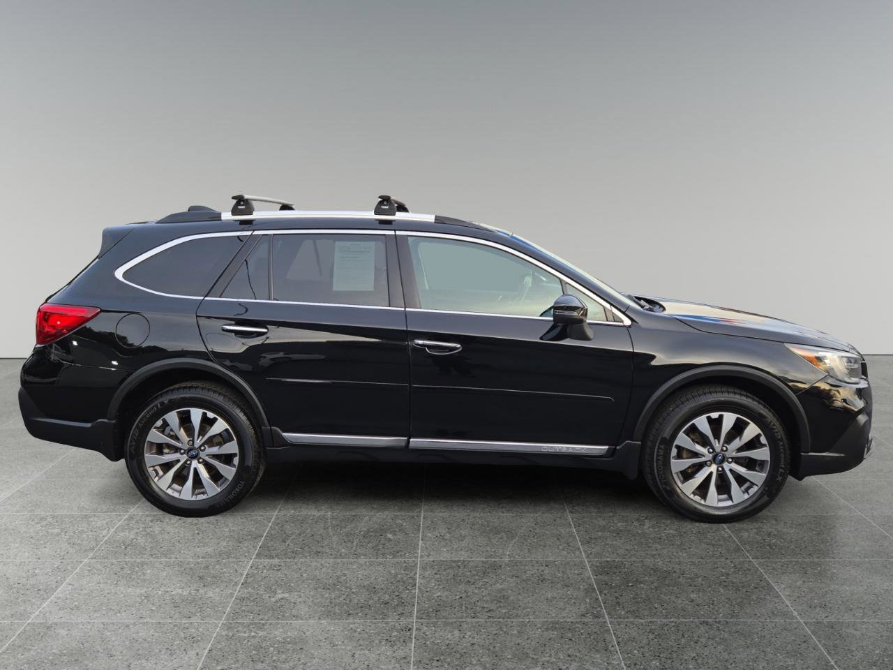 Used 2018 Subaru Outback 3.6R Touring w/ Protection Package #1 image 8