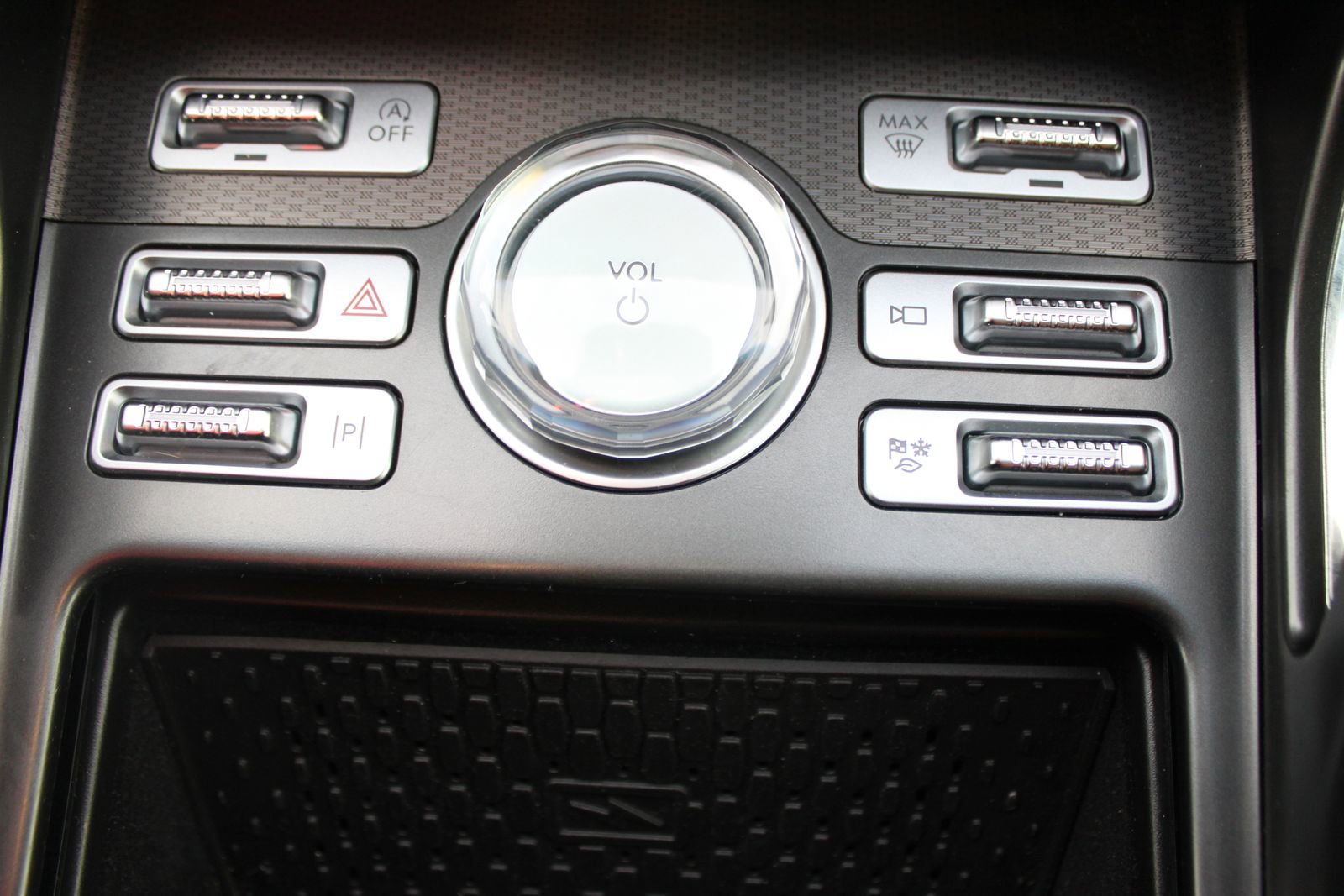 Used 2024 Lincoln Nautilus Premier w/ Equipment Group 102A image 38