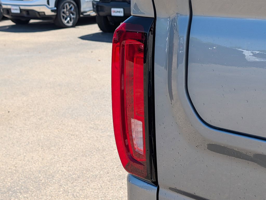New 2026 GMC Sierra 1500 AT4X AWD/4WD image 11