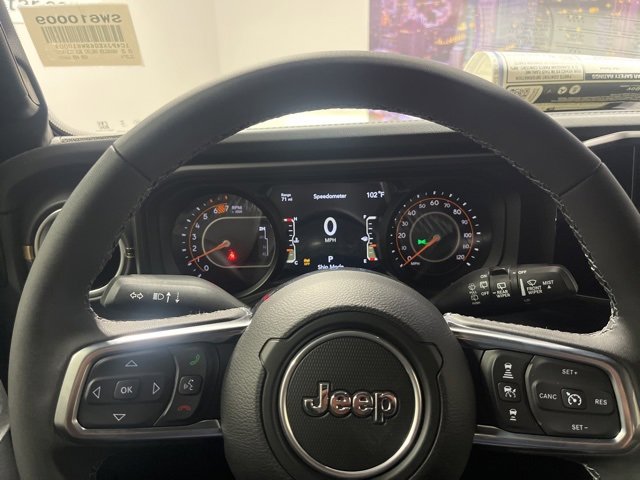 New 2025 Jeep Wrangler Sahara image 11