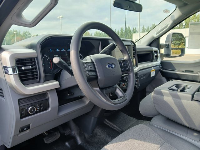 New 2026 Ford F350 XL w/ XL Chrome Package image 11