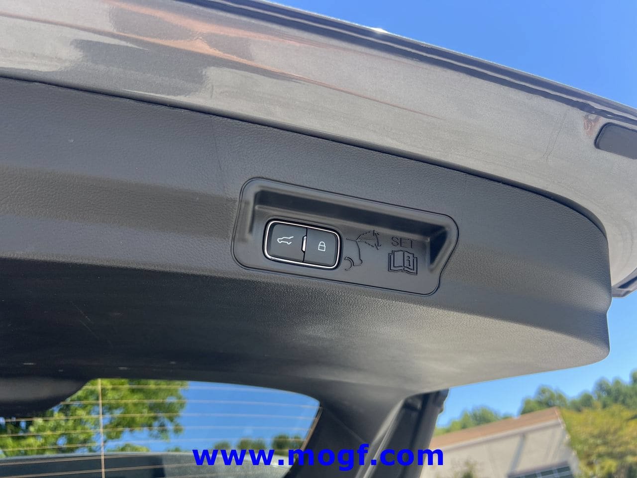 Certified 2025 Ford Explorer ST-Line AWD/4WD image 23