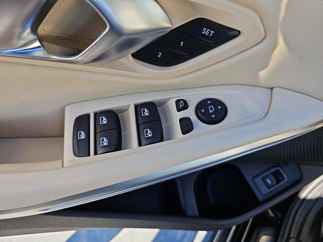 Used 2024 BMW 330i Sedan w/ Convenience Package image 28