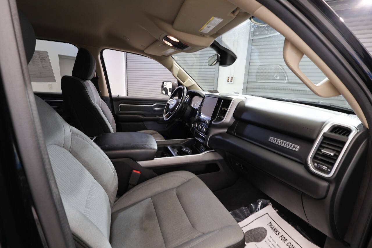 Used 2020 RAM 1500 Big Horn AWD/4WD image 18