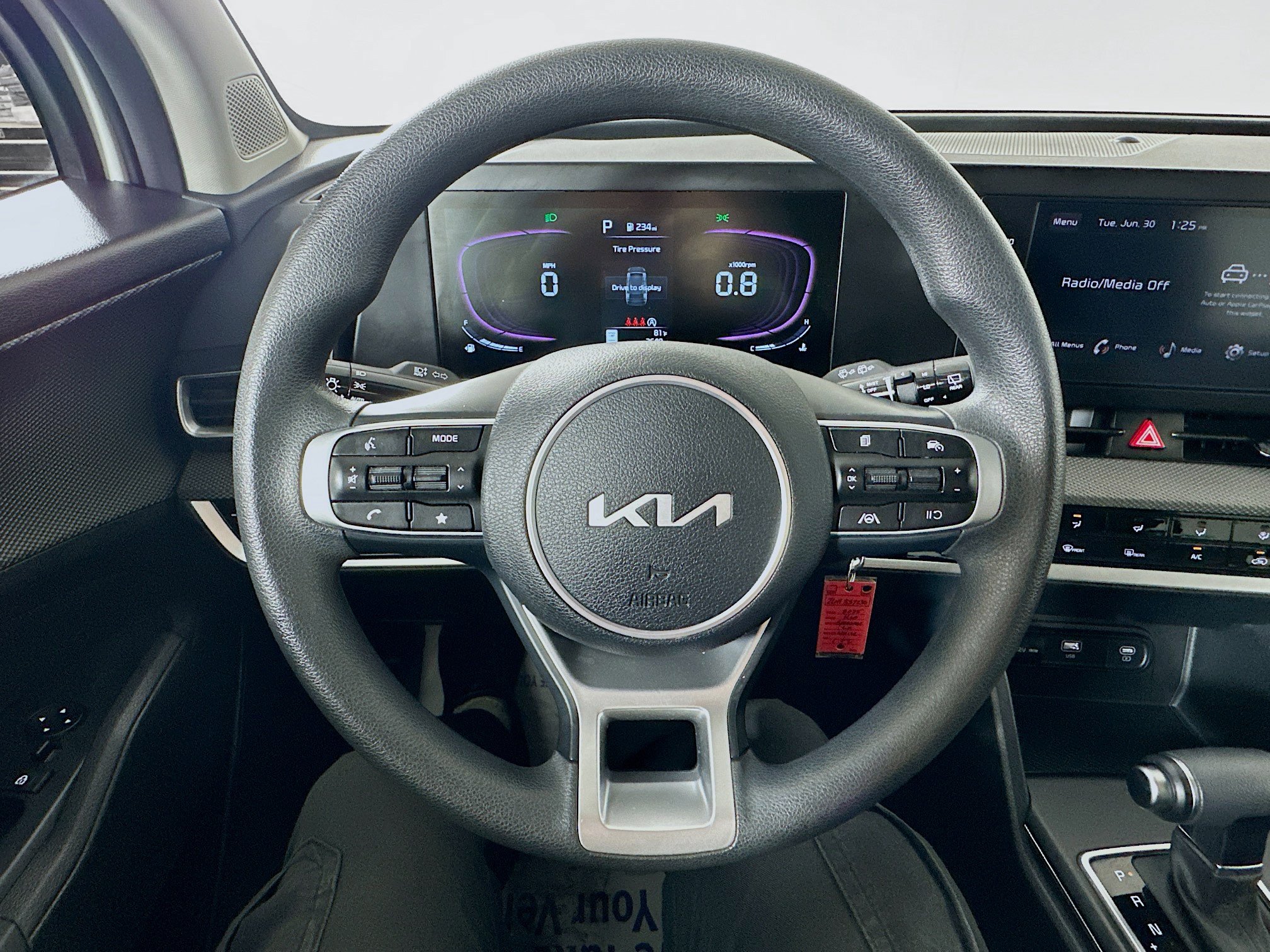 Certified 2025 Kia Sportage LX AWD/4WD image 11