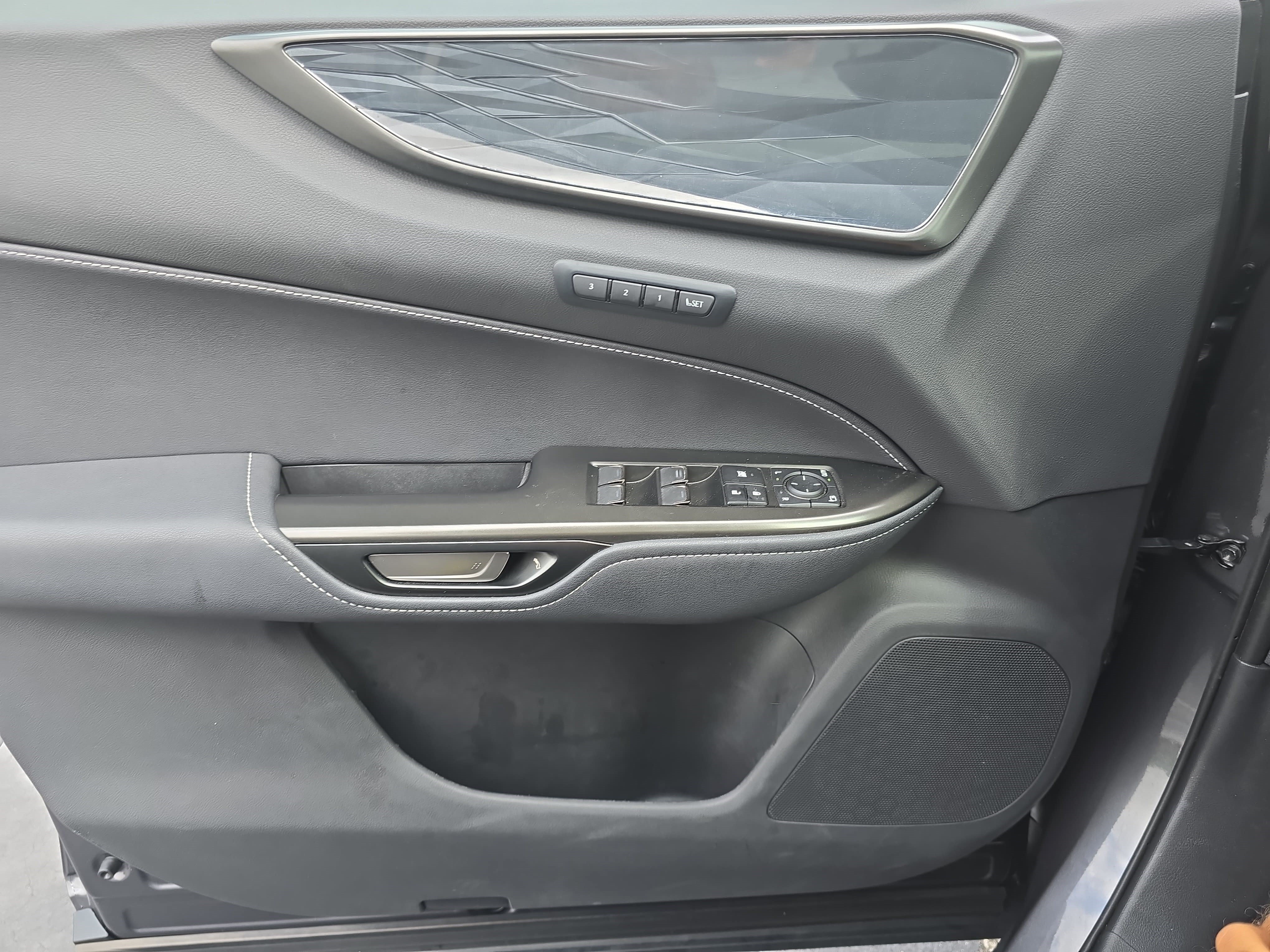 Used 2024 Lexus NX 350h AWD image 27
