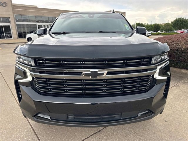 Used 2021 Chevrolet Suburban RST image 2