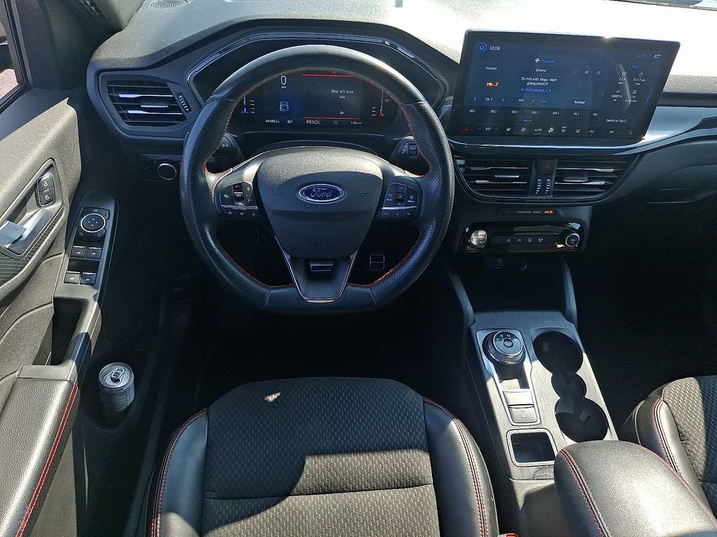 Used 2023 Ford Escape ST-Line w/ Tech Pack #1 AWD/4WD image 12