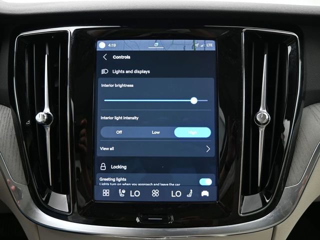 Used 2024 Volvo S60 B5 Plus image 16